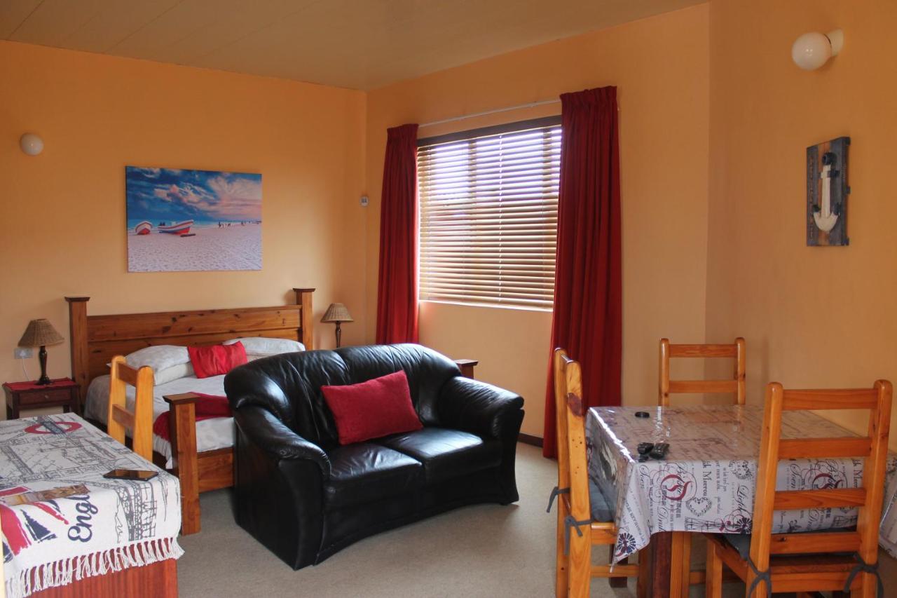 The Timeless Way Self Catering Accommodation Swakopmund Exteriör bild